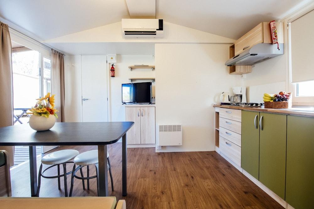 Zaton Holiday Resort Mobile Homes نين المظهر الخارجي الصورة