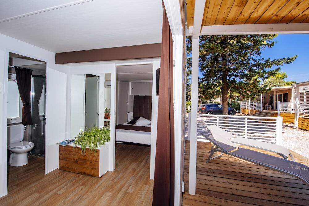 Zaton Holiday Resort Mobile Homes نين المظهر الخارجي الصورة
